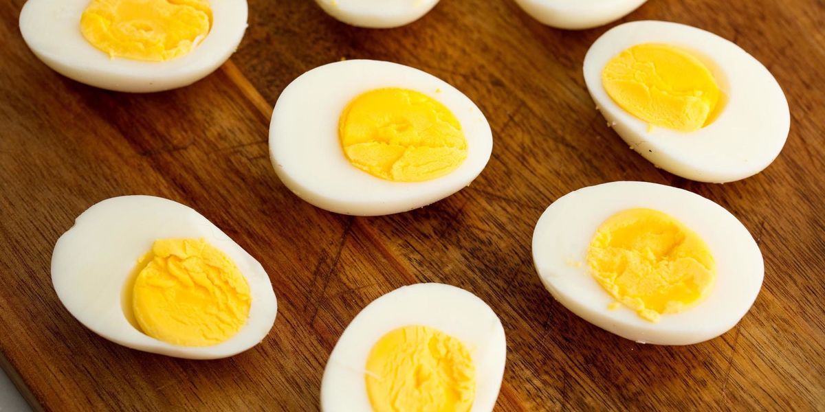 HARD BOILED EGGS - Delicious Table ®