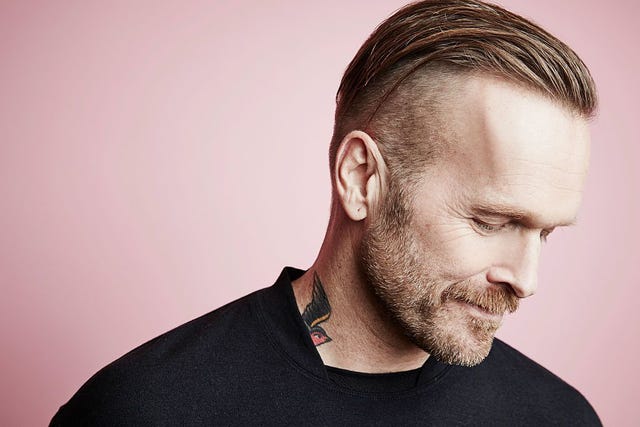 Hair, Face, Facial hair, White, Chin, Hairstyle, Beard, Cheek, Neck, Head, 