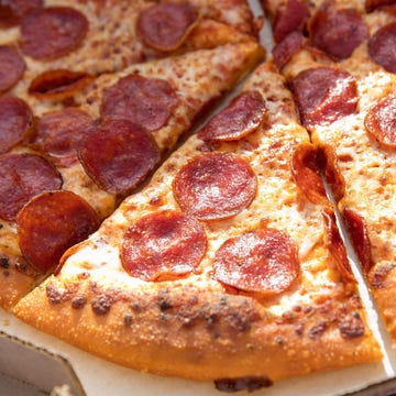 pizza hut pepperoni pizza