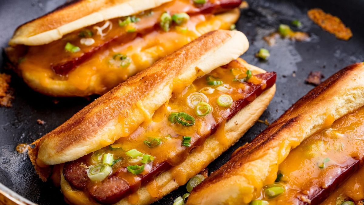 preview for Hot Dog Lovers Will Flip Over Grilled Cheese Dogs