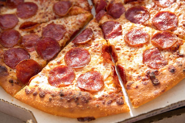 pizza hut pepperoni pizza