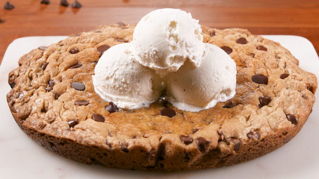 preview for This Slow-Cooker Chocolate Chip Cookie Is So Easy To Make