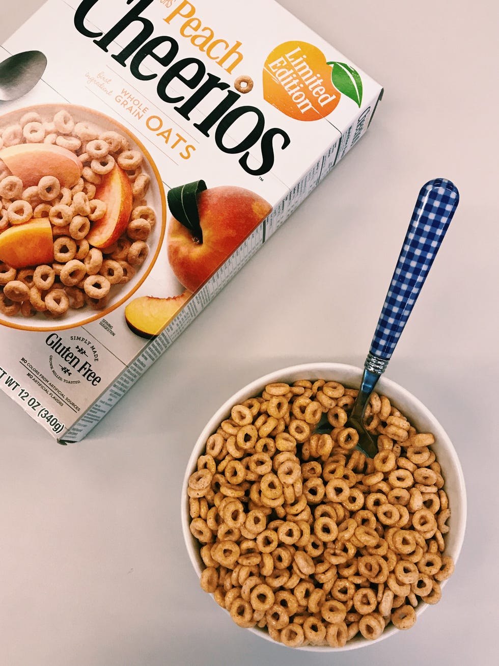 Food, Cuisine, Breakfast cereal, Dish, Ingredient, Vegetarian food, Cereal, Snack, Produce, Ipoh white coffee, 