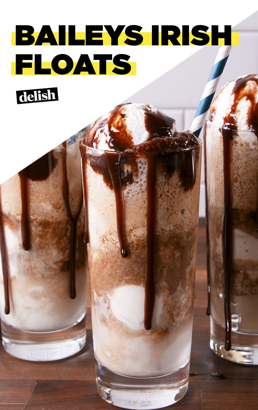 Food, Floats, Milkshake, Frozen dessert, Drink, Dessert, Cuisine, Ice cream, Dish, Ingredient, 