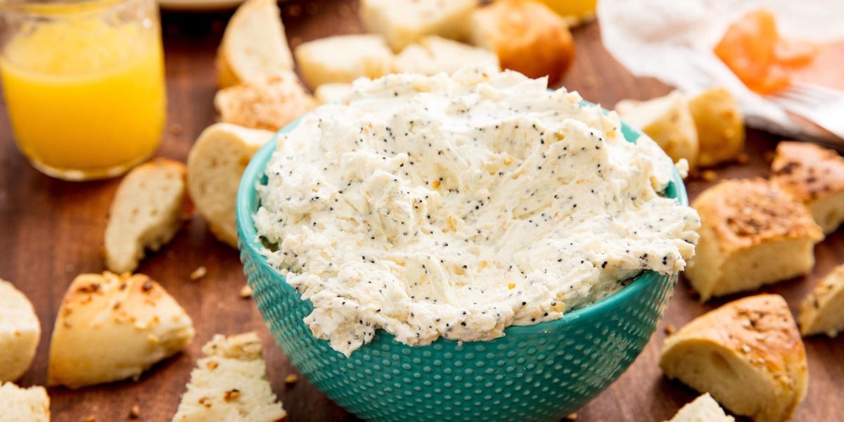 Why bagel when you can dip?