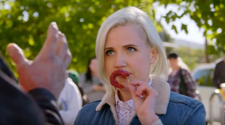 Finger, Lip, Eating, Gesture, Hand, Drinking, Thumb, 
