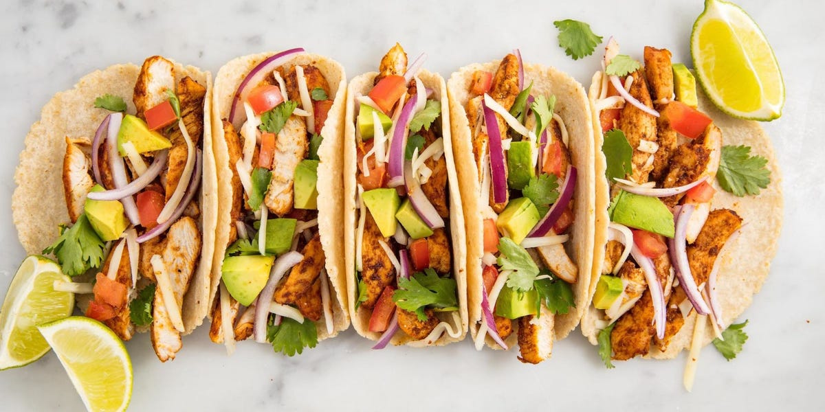 Easy Chicken Taco Dinner Ideas 2023 - AtOnce