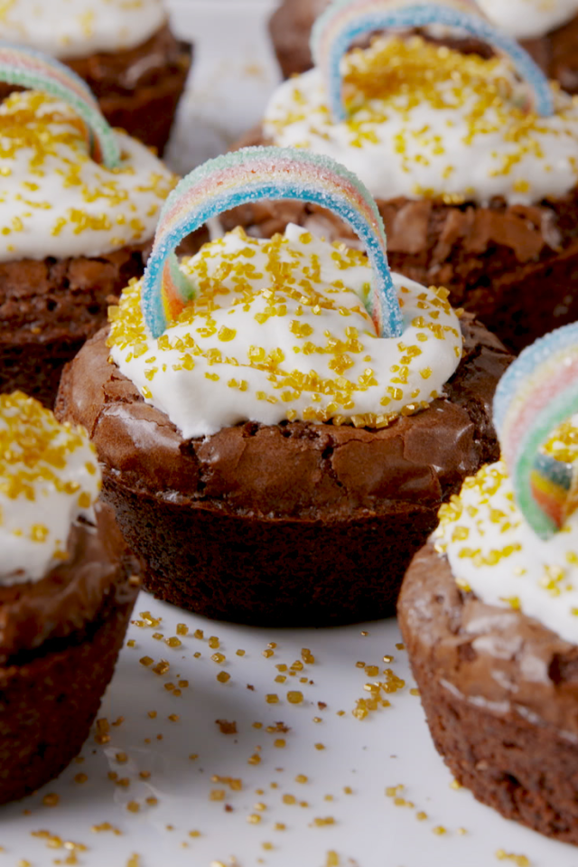 Pot 'O Gold Brownie Cups