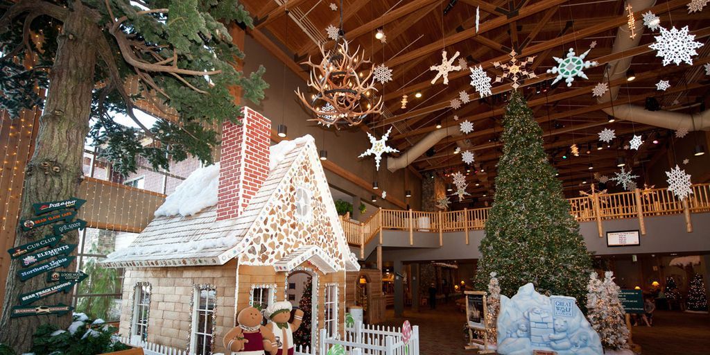 Life Size Gingerbread House - Christmas Gingerbread Houses