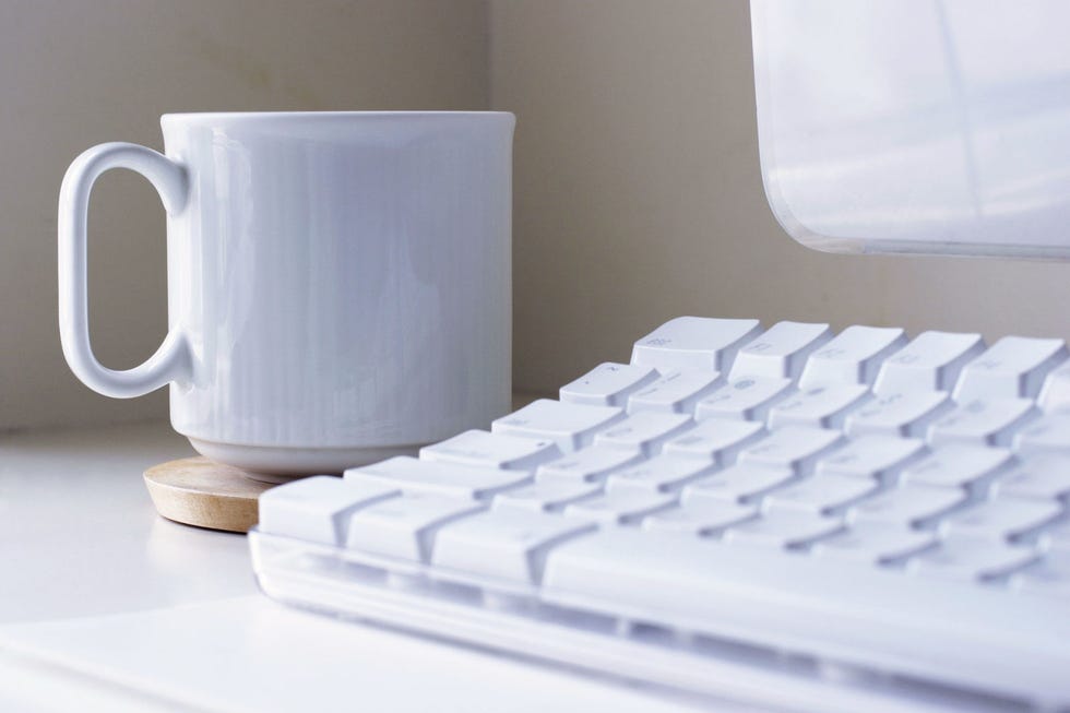 9 A.M. Goal: Focus on work <p>You may be hardwired to expect your morning jolt from coffee, and <a href="http://www.nih.gov/news/health/may2012/nci-16.htm" target="_blank">three cups a day have been shown to be healthy</a>. Java may also perk up your ability to focus and pay attention, says registered dietitian Lauri Boone, author of<em> </em><a href="http://www.amazon.com/Powerful-Plant-Based-Superfoods-Maximum-Health/dp/1592335349" target="_blank"><em>Powerful Plant-Based Superfoods</em></a>. For a similar lift with less caffeine, gulp some green tea. Its antioxidants—in particular EGCG—have been found to promote brain cell production and <a href="http://www.womansday.com/health-fitness/stress-management/how-to-improve-your-memory" target="_self">improve memory</a> and learning, a <a href="http://onlinelibrary.wiley.com/doi/10.1002/mnfr.201200035/abstract" target="_blank">2012 Chinese study</a> found. Or for a caffeine-free concentration boost, chew a stick of gum, per <a href="http://onlinelibrary.wiley.com/doi/10.1111/bjop.12025/abstract" target="_blank">one UK study</a>. </p>