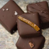 Lately, chocolatiers have been expanding their tea knowledge and infusing the flavors in ganache and caramel. Case in point: <a href="http://www.xocolatldedavid.com/teas.html" target="_blank"> Xocolatl de David</a> makes chocolates with rose hips, Kashmiri chai, hojicha (a roasted Japanese tea), and lapsang souchong (a smoked black tea).