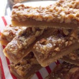 <p>Deliciously sticky, sweet and salty, this grab-and-go treat features a thin butter crust topped with a thick, creamy homemade caramel full of chopped toasted almonds.</p>
<p><b>Recipe: <a href="http://gogonow.org/recipefinder/caramel-salted-almond-sticks-recipe-122528%22%3ECaramel-Salted Almond Sticks</a></b></p>