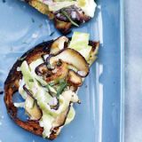 <p>You'll need a knife and fork for these hearty, luscious toasts. The cabbage topping would also be delicious as a side dish for roast pork.</p><br />

<b>Recipe:</b> <a href="/recipefinder/cabbage-mushroom-toasts-recipe-fw0311" target="_blank"><b>Cabbage-and-Mushroom Toasts</b></a>