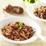 <p>This classic pasta dish is made a little healthier by using lean beef and substituting whole-grain penne for regular pasta.</p><p><b>Recipe:</b> <a href="/recipefinder/beef-ragu-recipe-ghk0511" target="_blank"><b>Beef Ragu</b></a></p>