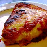 <p><b>Signature Item</b>: Deep Dish Pizza with Caramelized Cheese Crust.<br />

At this landmark Chicago eatery, Sharon Katz enforces the strict call-ahead reservation policy and husband Burt works the oven, pulling out pies with a lighter crust and less cheese than most Chicago deep-dish pizzas.</p>