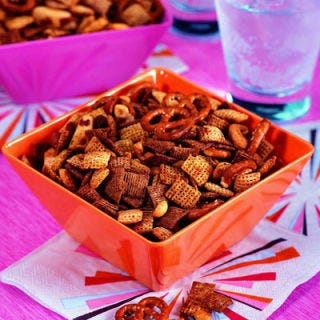 <p>This nut mix is so delicious, you should invite a couple of your best friends over to share. The result? Instant party.</p>
<p><strong>Recipe:</strong> <a href="../../../recipefinder/instant-party-mix-snacks-recipes" target="_blank"><strong>Instant Party Mix</strong></a></p>