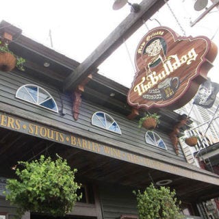 The Bulldog, New Orleans <p>To help customers keep track of the 50 beers on tap at this Garden District tavern, bartenders provide frequent drinkers with punch cards. Those who try all 50 (over the course of multiple visits) get their name on the bar's "plaque of adventurers." Louisiana draughts are well-represented on the list, with offerings like Tin Roof's citrusy Perfect Tin and NOLA Brewing's Hopitoulas, a West Coast—style IPA. The outdoor patio features a beer tap water fountain made out of taps collected from breweries across the country. <a href="http://bulldog.draftfreak.com"target="_blank"><i>bulldog.draftfreak.com</i></a></p>
<br />
<p>Photo: <a href="http://theexcellentfinds.tumblr.com/" target="_blank">Jayne Levinson</a></p>