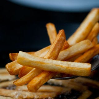<p>French fry eaters rejoiced when researchers said they found no connection between eating fried foods and suffering from heart disease. There was a caveat, though — there is no risk as long as you use the right oil, and perhaps live in the right country.</p>

<p><a href="/food/recalls-reviews/new-research-shows-no-connection-between-fried-foods-and-heart-disease"><b>Read the Whole Story</b></a></p>