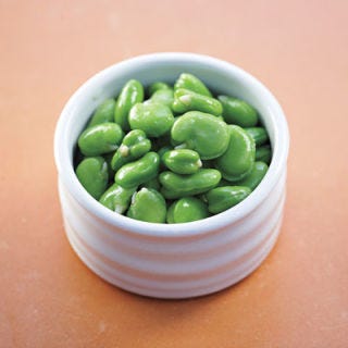 Also called fava beans. Large and mealy-textured, found fresh and dried. Used with chickpeas for falafel. Fresh broad beans are labor-intensive, but well worth it; they must be boiled briefly to remove the waxy peel.