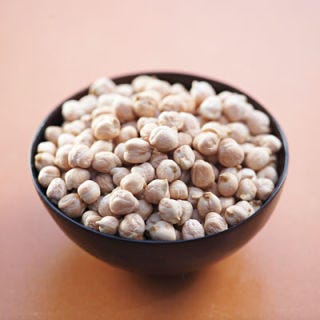 Also called garbanzos, channa, or hummus, and prized for their full, nutty flavor and crisp texture. Essential for the Italian soup pasta e ceci, and for the Middle Eastern hummus bi tahini.
