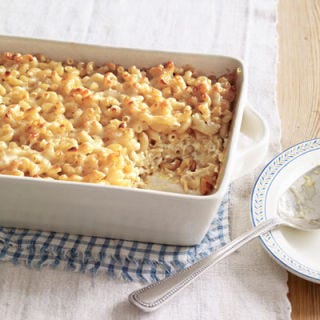 Macaroni and Gruyère Cheese <p>Update this traditional dish with a slightly sweet, slightly salty cheese. Even better: This version is requires just five ingredients and 10 minutes to prep!</p>
<p><b>Recipe: <a href="/recipefinder/macaroni-gruyere-cheese-recipe-clx0311" target="_blank">Macaroni and Gruyère Cheese</a></b></p>