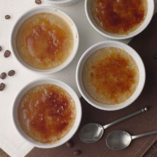<p>This lightened version has less than half the calories and one-eighth the fat of a classic brûlée.</p>
<p><b>Recipe:</b> <a href="http://www.delish.com/recipefinder/dark-roast-creme-brulee-recipe-5188" target="_blank"><b>Dark Roast Crème Brûlée</b></a></p>