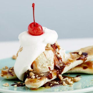 <p>Use this rum- and vanilla-spiked caramel sauce for <a href="http://gogonow.org/recipefinder/grilled-banana-splits-recipe-mslo0611%22 target="_blank"><b>Emeril Lagasse's Grilled Banana Splits with Hot Fudge and Rum Caramel Sauce</b></a> (pictured).</p><p><b>Recipe: <a href="http://gogonow.org/recipefinder/rum-caramel-sauce-recipe-mslo0611%22 target="_blank">Rum Caramel Sauce</a></b></p>