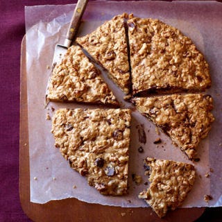 <p>Crisp yet chewy, chocolatey and nutritious, this oatmeal-chocolate chip cookie pizza gives the more diminutive "cookie" a run for its money. Serve it gooey from the oven with a generous helping of whipped creme for a seriously comforting play on the classic cookie.</p>
<p><b>Recipe:</b><a href="http://gogonow.org/recipefinder/oatmeal-chocolate-chip-cookie-pizza-recipe%22 target="_blank"><b>Oatmeal-Chocolate Chip Cookie Pizza</b></a></p>