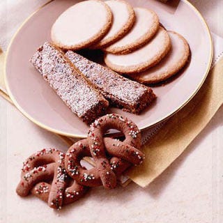 <p>Cooking with children first became popular during the '90s, with special classes and cookbooks catering to junior chefs. Making these pretzel-shaped treats is a perfect project for kids and parents.</p>

<p><strong>Recipe:</strong> <a href="http://gogonow.org/recipefinder/chocolate-pretzels-2475%22%3E%3Cstrong%3EChocolate Pretzels</strong></a></p>