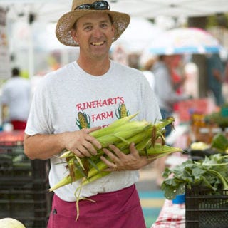 The place to see and be seen in Des Moines every Saturday from May through October is the <a href="http://www.desmoinesfarmersmarket.com/" target="_blank"><b>Downtown Des Moines Farmers' Market</b></a>. A typical Saturday brings 200 farmers selling Iowa's famous corn, of course, in addition to everything from kohlrabi to goat meat.<br /><br /><b>Recipe:</b> <a href="/recipefinder/summertime-sweet-corn-fritters-recipe-tdg0910" target="_blank"><b>Sweet Corn Fritters</b></a>