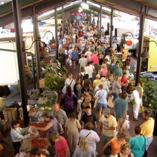 The 160-plus stalls at the <a href="http://www.stpaulfarmersmarket.com/members/locations/st-paul-farmers-market-downtown" target="_blank"><b>St. Paul Downtown Farmers' Market</b></a> are all local — very local. The farthest farm is 75 miles away from the city. Locavore shoppers come downtown on Saturdays from April through November and Sundays all year to pick up melons, pumpkins, poultry, and more.<br /><br /><b>Recipe:</b> <a href="/recipefinder/heirloom-pumpkin-blue-cheese-crostata-recipe-tdg0910" target="_blank"><b>Heirloom Pumpkin with Blue Cheese Crostata</b></a>