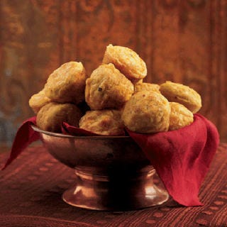 <p>These moist corn muffins go especially well with our <a href="/recipefinder/baked-eggs-pepper-fennel-3278" target="_blank"><b>Baked Eggs with Pepper and Fennel</b></a>. </p><br />
<p><b>Recipe: </b><a href="/recipefinder/pepper-jack-corn-muffins-3044" target="_blank"><b>Pepper Jack Corn Muffins</b></a></p>