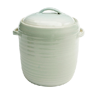 <p>A hand-thrown earthen-ware storage jar with a luminous glaze. Pretty and useful.</p><br /><p>In two sizes: medium, 6-inch height, $48, or large, 7-inch height, $59. 
The Conran Shop, <a href="http://www.conranusa.com/default.aspx?language=en-US" target="_blank">conranusa.com</a>.</p>