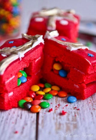 Sweetness, Food, Cuisine, Dessert, Ingredient, Red, Cake, Baked goods, Confectionery, Recipe, 