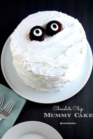 <p>Who doesn't love a cake that uses chocolate-covered Oreos as decorations?</p>
<p><strong>Get the recipe from <a href="http://www.createdby-diane.com/2013/10/chocolate-chip-halloween-mummy-cake.html" target="_blank">Created by Diane</a>.</strong></p>