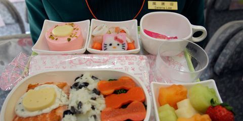 Hello Kitty Airlines Inflight Meals - Cute Food on Hello Kitty Airplanes