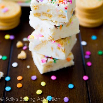 <p>What's better than fudge? Not much, but funfetti and Golden Oreos sure do make it sweeter.</p>
<p><strong>Get the recipe from <a href="http://sallysbakingaddiction.com/2013/08/26/funfetti-golden-oreo-fudge/" target="_blank">Sally's Baking Addiction</a>.</strong></p>