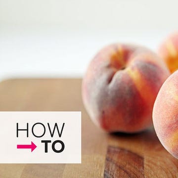 <p>A few quick steps are all that separate an exceptional peach pie from a total flop.</p>