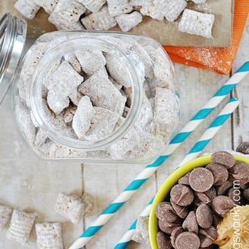 <p>Just starting out with puppy chow? Well, there's plenty of deliciousness packed into the basic recipe — chocolate, peanut butter, and a hefty layer of powdered sugar.</p>
<p><strong>Get the recipe from <a href="http://www.somethingswanky.com/muddy-buddies-aka-puppy-chow/" target="_blank">Something Swanky</a>.</strong></p>