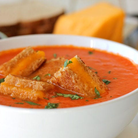<p> </p> <p><strong>Get the recipe from <a href="http://damndelicious.net/2012/11/25/creamy-tomato-soup-with-grilled-cheese-croutons/" target="_blank">Damn Delicious</a>.</strong></p>