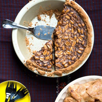 Black-Bottom Peanut Pie