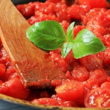 Tomatoes Cooking