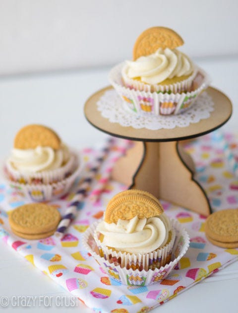 <p>It would be misleading to tell you that these little cupcakes have a Golden Oreo crust because the truth is, they use a <em>whole Oreo</em> at the bottom in place of a crust. Now <em>that's</em> a reason to love crust.</p>
<p><strong>Get the recipe from <a href="http://www.crazyforcrust.com/2013/07/banana-golden-oreo-cupcakes/" target="_blank">Crazy for Crust</a>.</strong></p>