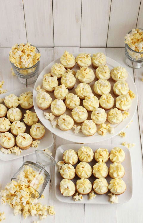 <p></p>
<p><strong>Get the recipe from <a href="http://www.abeautifulmess.com/2014/02/buttered-popcorn-cupcakes.html" target="_blank">A Beautiful Mess</a>.</strong></p>