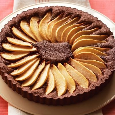 <p>Slices of Bartlett pears baked into this chocolate tart make for a beautiful presentation and a delicious flavor combination. </p>
<p><strong>Recipe:</strong> <a href="http://www.delish.com/recipefinder/chocolate-pear-tart-recipe-mslo0512" target="_blank"><strong>Chocolate Pear Tart</strong></a></p>
