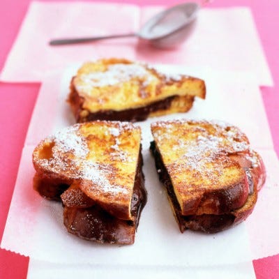 <p>There's always room for dessert, especially when it's this sweet treat. Grilled chocolate sandwiches are delicious and take almost no time to prepare.</p><p><b>Recipe:</b> <a href="http://gogonow.org/recipefinder/grilled-chocolate-sandwiches-recipe-mslo0212%22 target="_blank"><b>Grilled Chocolate Sandwiches</b></a></p>