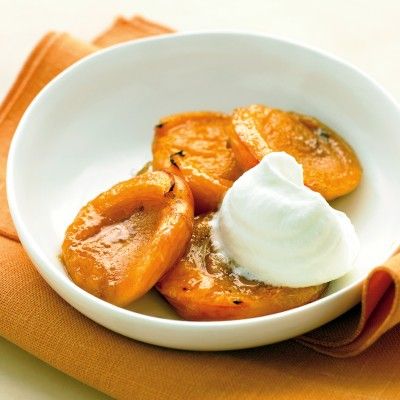 <p>Dessert doesn't need to be overly sweet to taste indulgent. Broiling apricots with a touch of brown sugar intensifies the fruit's flavor without adding too many calories.</p><p><b>Recipe:</b> <a href="/recipefinder/broiled-apricots-ginger-whipped-cream-recipe-mslo0212"><b>Broiled Apricots with Ginger Whipped Cream</b></a></p>