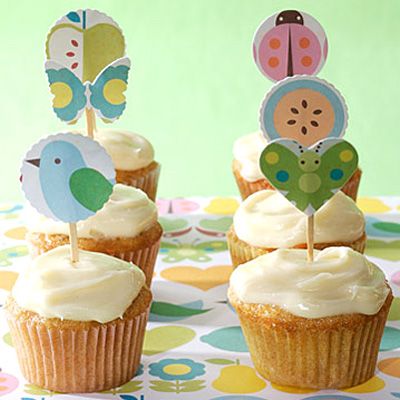 <p> These irresistible carrot-cake mini cupcakes are simple to make and are sure to please everyone's sweet tooth.</p>
<p><strong>Recipe:</strong> <a href="../../../recipefinder/carrot-cake-mini-cupcakes-recipe-mslo0811" target="_blank"><strong>Carrot-Cake Mini Cupcakes</strong></a></p>