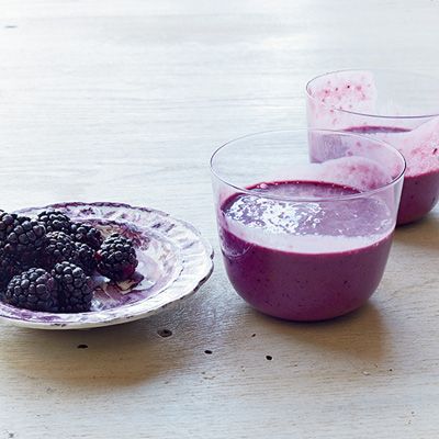 <p>Buttermilk takes the place of yogurt in this healthy, tangy, ultra-simple blackberry smoothie.</p><p><strong>Recipe:</strong> <a href="http://www.delish.com/recipefinder/blackberry-buttermilk-smoothies-recipe-fw0814"><strong>Blackberry Buttermilk Smoothies</strong></a></p>