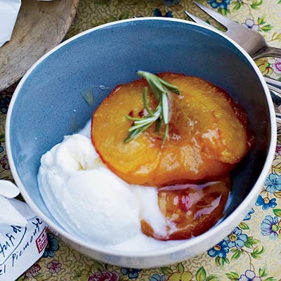 Roasted Peaches with Mascarpone Ice Cream